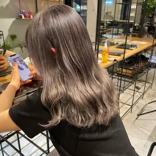 セミロング ベージュカラー/新潟 カラー特化/落合優吾のヘアスタイル