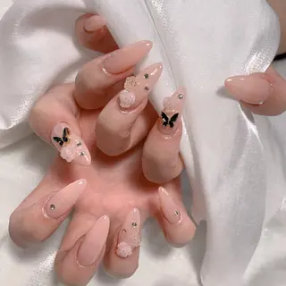 ネイル インフィニティ ネイルサロンのネイルデザイン