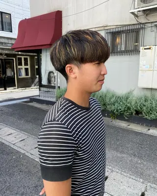 ミディアム カラー 【阪急六甲 サロン ド ロイ】所属・メンズ特化 岸本 阪急六甲サロンドロイのヘアスタイル