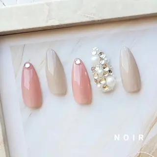 ネイル NOIR所属・NOIR 長谷川のネイルデザイン