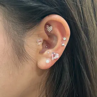 晴レ所属・🍑アヤ🫧髪質改善 ダブルカラー🍑の眉毛・アイブロウイメージ