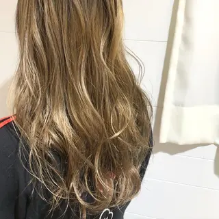 カラー まつげ兼任しもさこ 🌟レイヤー得意のヘアスタイル