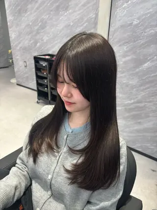 ロング 心斎橋/透明感カラ ー/韓国風ヘア/恋のヘアスタイル