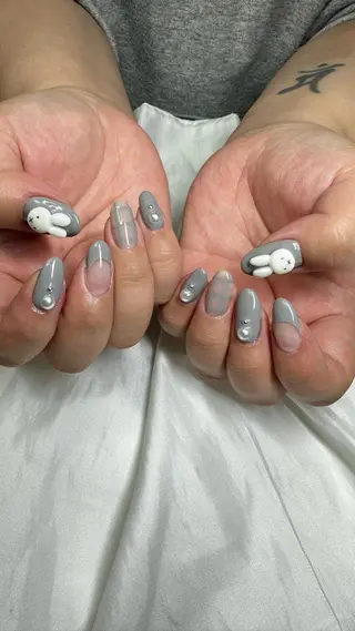 ネイル うにゃねいる🌷 Mayaのネイルデザイン