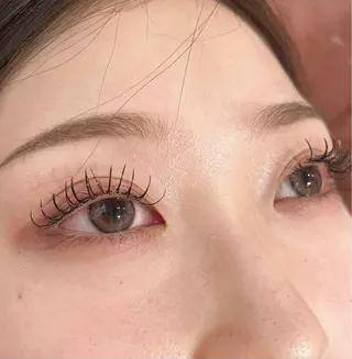 マツエク・マツパ labless MOEのヘアスタイル