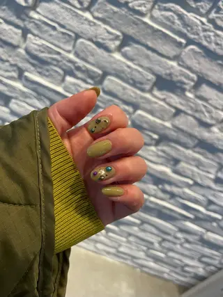 ミディアム m kaori𓃟のネイルデザイン