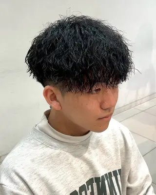 ショート パーマ メンズ パーマ/ハイトーン /吉田眞のヘアスタイル