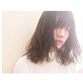 カラー ✨艶ブリーチカラー ✨四ノ宮裕己のヘアスタイル