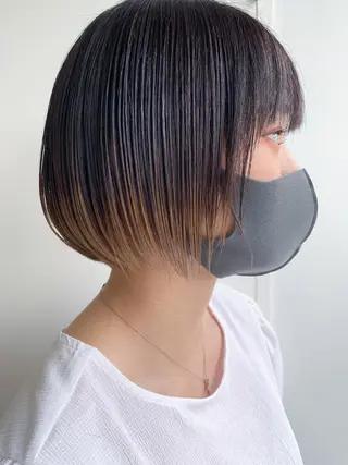 ショート nuu所属・💜ショート💜 ウルフ、ボブ二色亜美のヘアスタイル