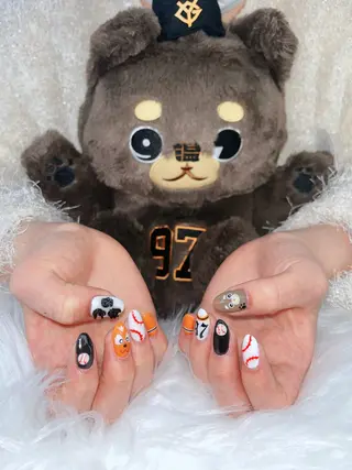 ネイル VIERU YURIのネイルデザイン