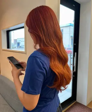 ロング カラー 中村 彩奈のヘアスタイル