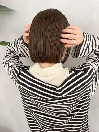 ミディアム カラー 川本 裕🌿のヘアスタイル