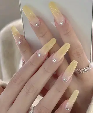 ネイル 💫 Tsuki_Nailのネイルデザイン