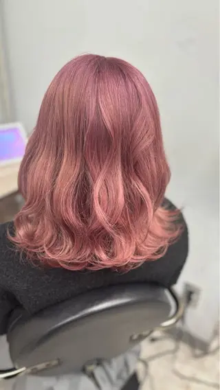 セミロング カラー 🐈‍⬛多系統🕶 tsubura🖤のヘアスタイル