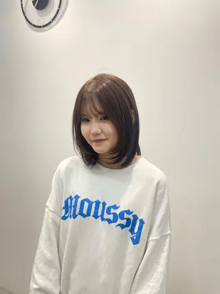 ミディアム カラー H I ＮＡのヘアスタイル