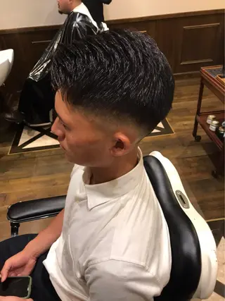 ショート ヒロ銀座ヘアーサロン 五反田店所属・寺嶋 涼のヘアスタイル