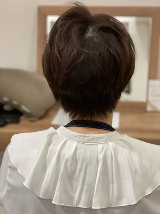 ショート no4ナチュラル戸祭所属・山越 美裕樹のヘアスタイル