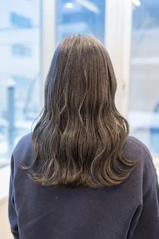 カラー ロング Lazo所属・Lazo/ 原弥和子のヘアスタイル