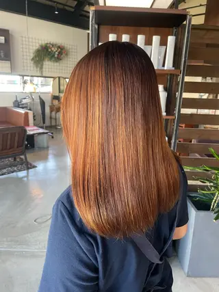 セミロング OGAWA NOAのヘアスタイル