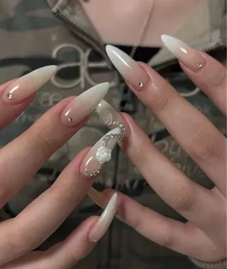 ネイル BERA NAILSのネイルデザイン