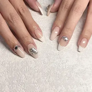 ネイル le'a moe KONAMIのネイルデザイン