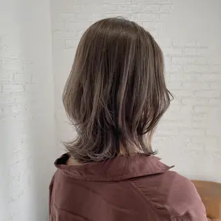 ミディアム カラー ヨシムラ リオのヘアスタイル