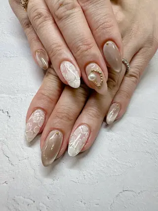 ネイル nailist SATO【銀座】のネイルデザイン