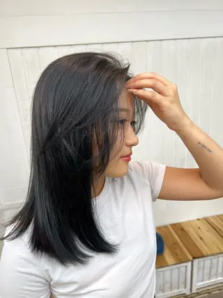 ミディアム 【YUTO】確実に 髪を綺麗にするプロ。のヘアスタイル