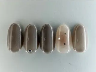 ネイル TRU NAIL & EYE中洲gate's店所属・RINKA /TRUのネイルデザイン