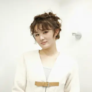 ミディアム ヘアアレンジ 🦠デザインカラー/ 魚瀬あおい🦠のヘアスタイル