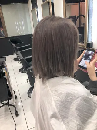 カラー 🦖店長🦖pino #しのだスペシャルのヘアスタイル