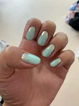 ネイル 大崎 奈々のネイルデザイン