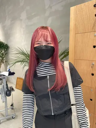 カラー wewe: momoeのヘアスタイル