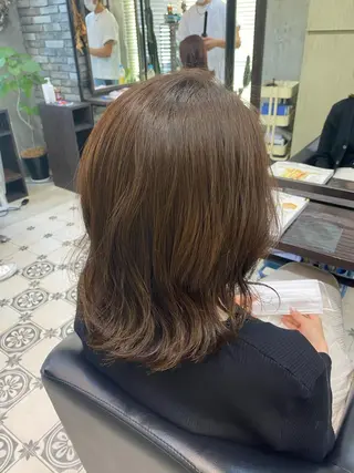 セミロング カラー 韓国ヘア☁️ mitsukiのヘアスタイル