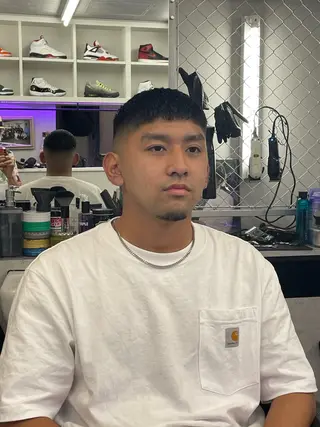 ショート FADE&LINE登戸店所属・🔥メンズ専門 美容師🔥 柳澤陵心のヘアスタイル