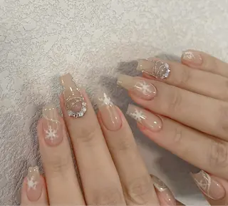 ネイル u1salon所属・ゆい ユイのネイルデザイン