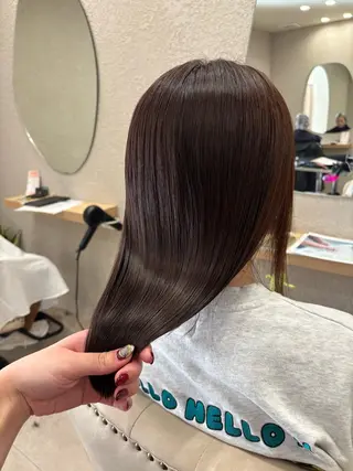 セミロング 透明感カラー⭐️🌈 野村玲美のヘアスタイル