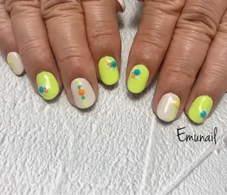 ネイル Emu Nailのネイルデザイン