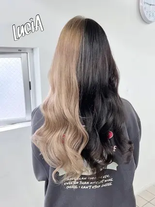 カラー ロング ヘアアレンジ エクステ LuciA\5900のヘアスタイル