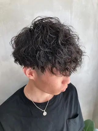 ショート パーマ メンズ fifth JINGUMAE所属・波巻きスパイラルパー マ/シャドウパーマ駿のヘアスタイル