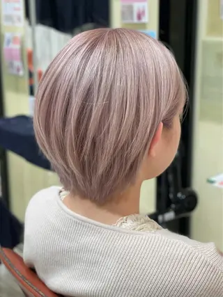 ショート カラー 井上 武輝のヘアスタイル