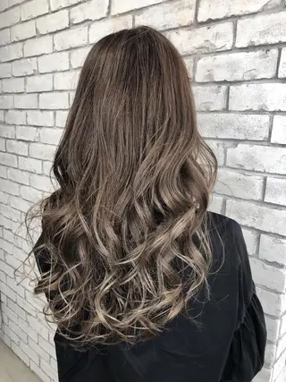 ロング 小澤大輔 YOLO hairのヘアスタイル