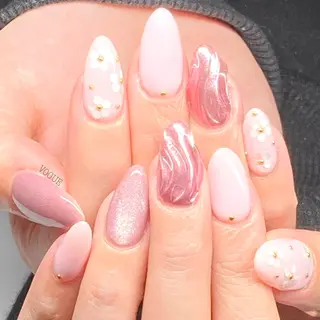 ネイル VOGUE ×SWANのネイルデザイン