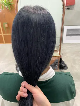 カラー 鶴井 美空のヘアスタイル