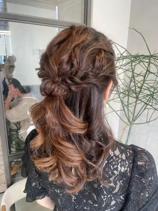 ヘアアレンジ 透明感カラー✨艶髪 制作🌱山根あゆみのヘアスタイル