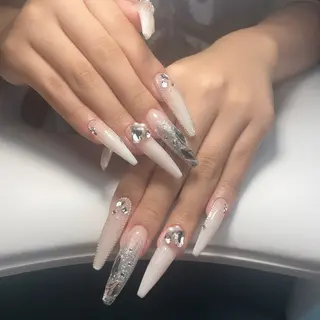 ネイル Larme yuriaのネイルデザイン