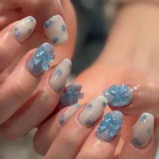 ネイル nailsalon moe.所属・yume 大人ガーリーネイルのネイルデザイン