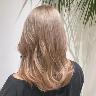 ミディアム カラー 新宿/ハイトーン /ボブ/しょうごのヘアスタイル