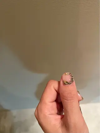 ネイル SALON VILLAGE AOYAMA 2nd.所属・NAKAMURA HARUKAのネイルデザイン