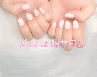 ネイル pink ladyサロン所属・べ にのネイルデザイン